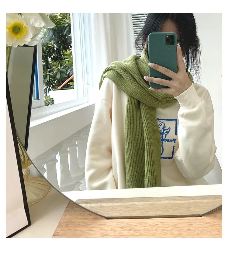 Korean-style  New Scarf Women's Winter  Soft Warm Knitted Thickened Instagram Style Fashionable Scarf For Students display picture 3