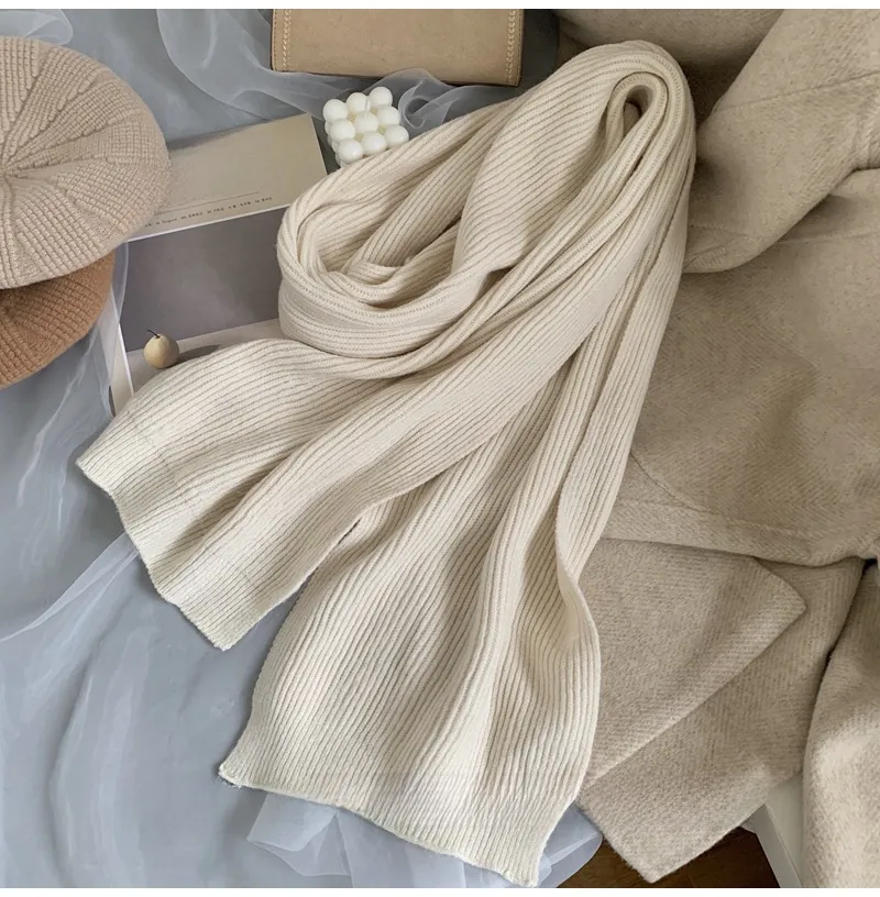Korean-style  New Scarf Women's Winter  Soft Warm Knitted Thickened Instagram Style Fashionable Scarf For Students display picture 6