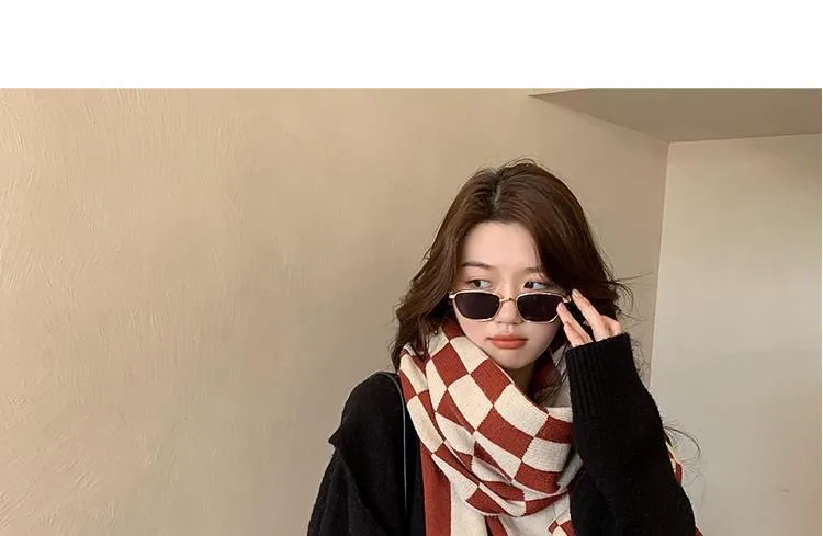 Scarf Women's Autumn And Winter Student's New Korean-style -style High-face Value Cute  Chessboard Warm Knitted Scarf display picture 5