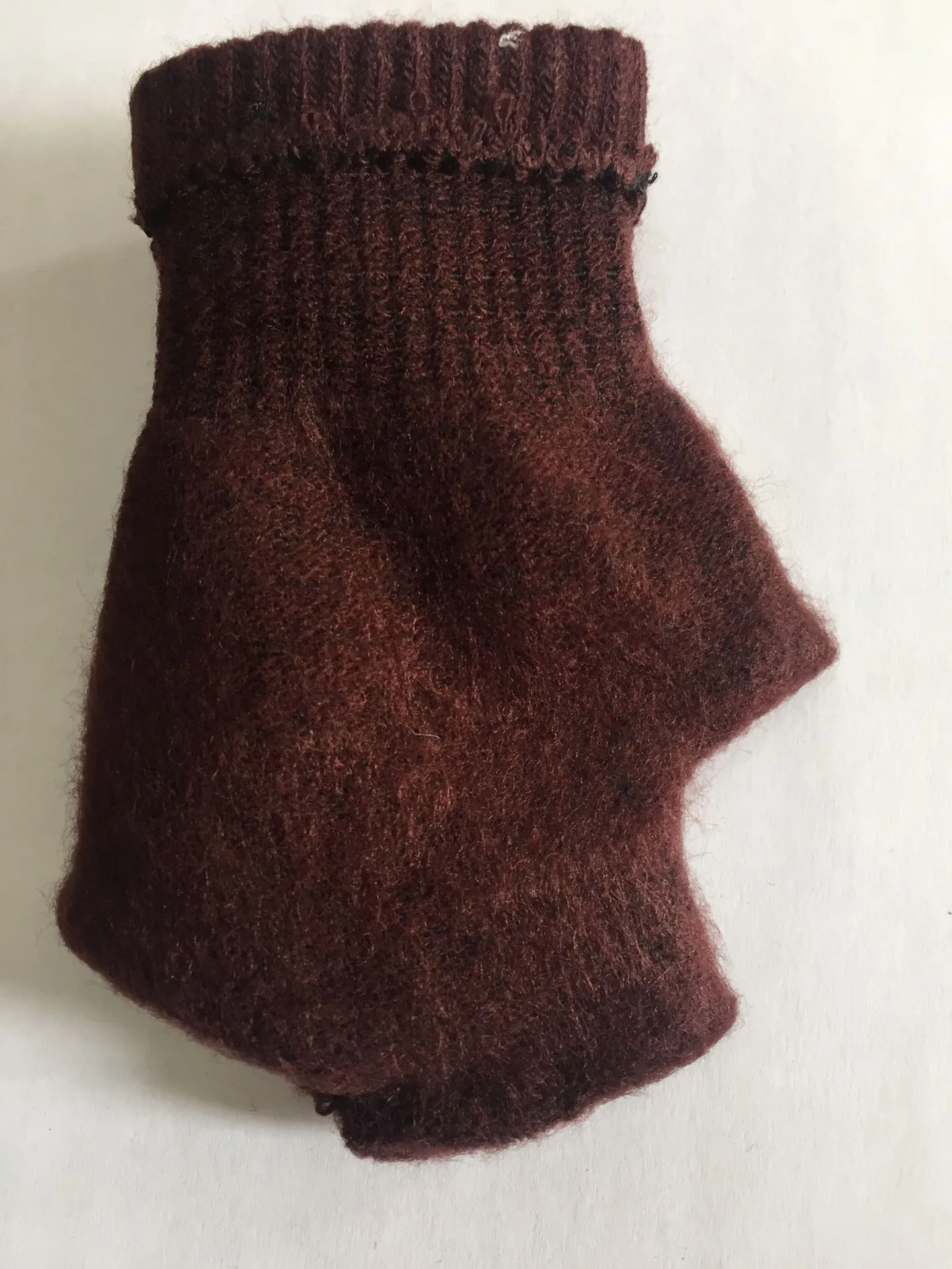 Autumn And Winter Plush Thick Touch Screen And Thin Acrylic Warm Cold-proof Knitted Wool Touch Screen Gloves Wholesale display picture 4