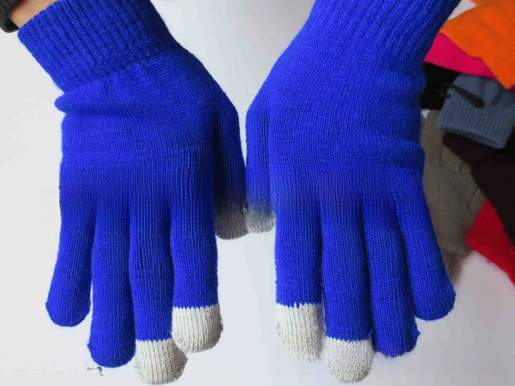 Autumn And Winter Plush Thick Touch Screen And Thin Acrylic Warm Cold-proof Knitted Wool Touch Screen Gloves Wholesale display picture 9