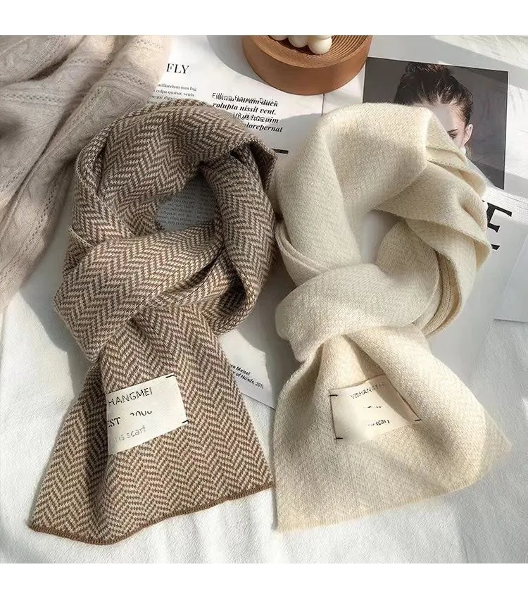 Korean Style Simple  Wool Scarf Women's Autumn And Winter Fashion New Japanese Style  Student Knitted Scarf Couple display picture 2