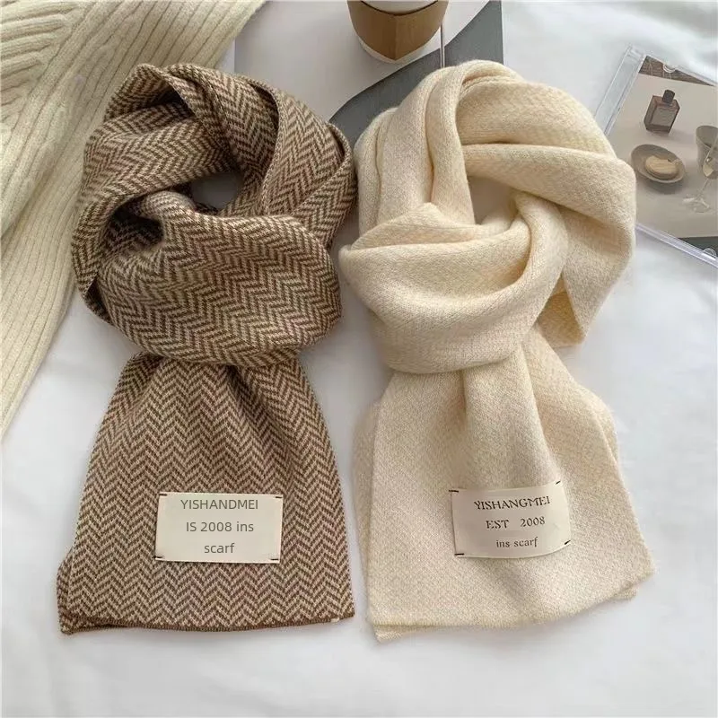 Korean Style Simple  Wool Scarf Women's Autumn And Winter Fashion New Japanese Style  Student Knitted Scarf Couple display picture 3