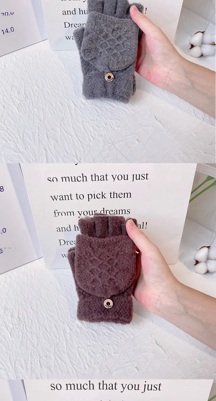 Korean Style Simple Adult Warm Gloves Men's Winter Knitted Fleece Pulled Half Finger Flip Riding Driving Business display picture 5