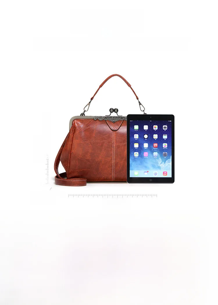 Women's Bag Handbag Shoulder Bag Crossbody Bag Women's Bag Clip Bag British Retro Postman Bag display picture 8