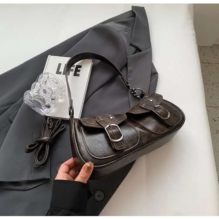 Wholesale Sweet Cool Motorcycle Bag For Women  New Niche Fashion Shoulder Underarm Bag Small Red Book  Women's Bag display picture 14