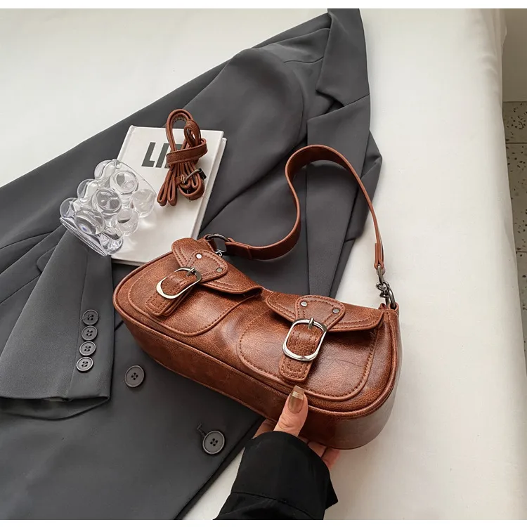Wholesale Sweet Cool Motorcycle Bag For Women  New Niche Fashion Shoulder Underarm Bag Small Red Book  Women's Bag display picture 15