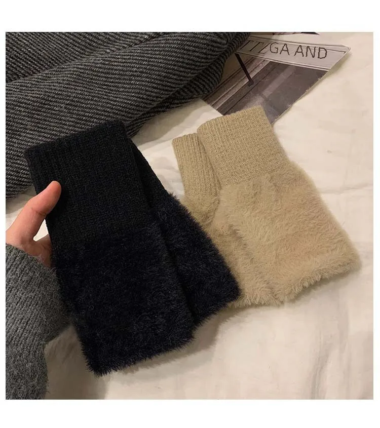 Warm Wool Half-Finger Gloves Women's Winter Plush Knitted Wrist Protection Finger Leakage  Touch Screen Office Student Writing display picture 7