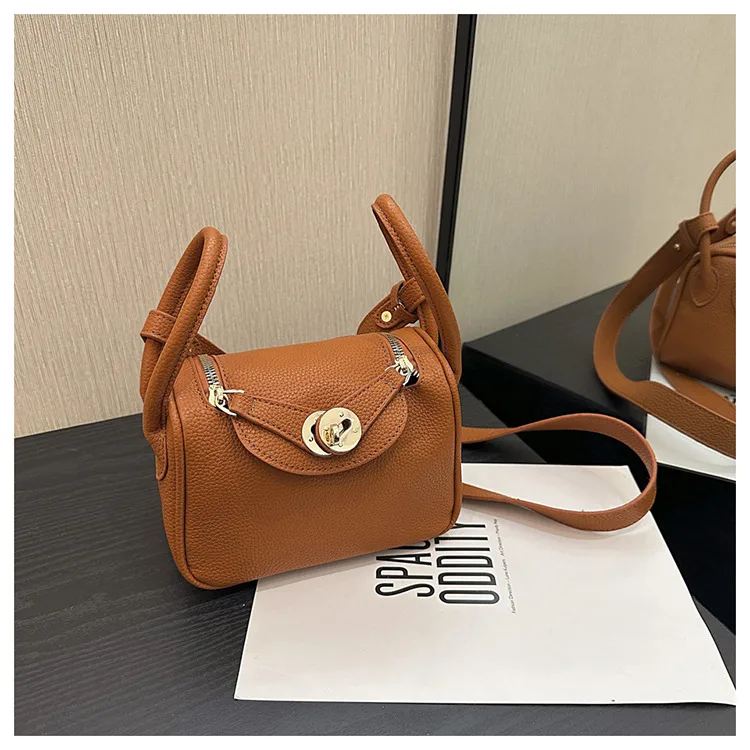 Retro Western Style Children's Bag  New PU Litchi Pattern Mini Portable Crossbody Shoulder Small Square Bag Trendy display picture 12