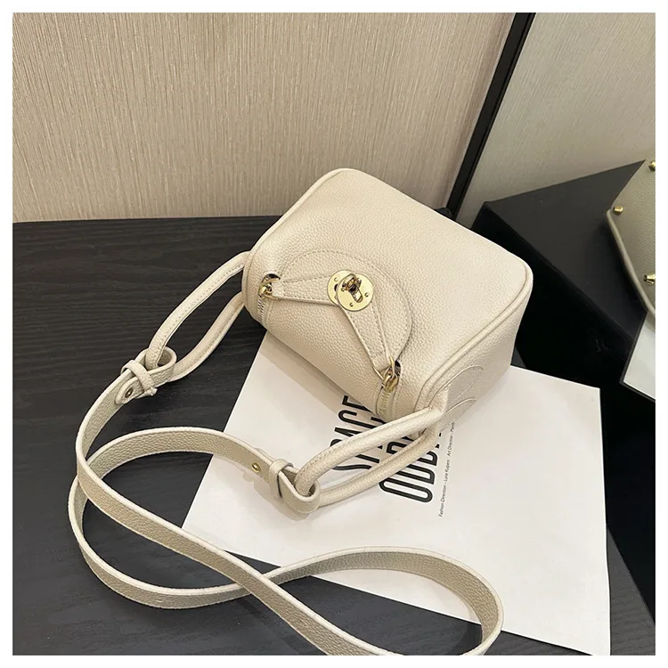 Retro Western Style Children's Bag  New PU Litchi Pattern Mini Portable Crossbody Shoulder Small Square Bag Trendy display picture 15