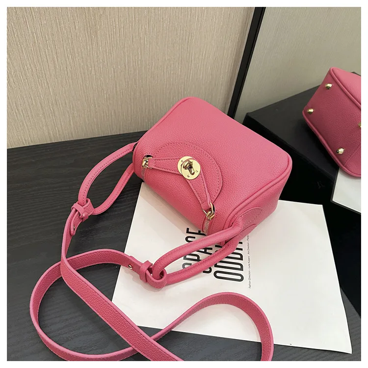 Retro Western Style Children's Bag  New PU Litchi Pattern Mini Portable Crossbody Shoulder Small Square Bag Trendy display picture 19