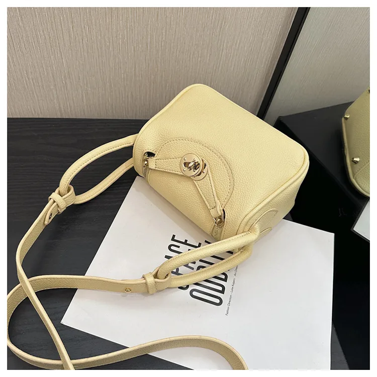 Retro Western Style Children's Bag  New PU Litchi Pattern Mini Portable Crossbody Shoulder Small Square Bag Trendy display picture 21