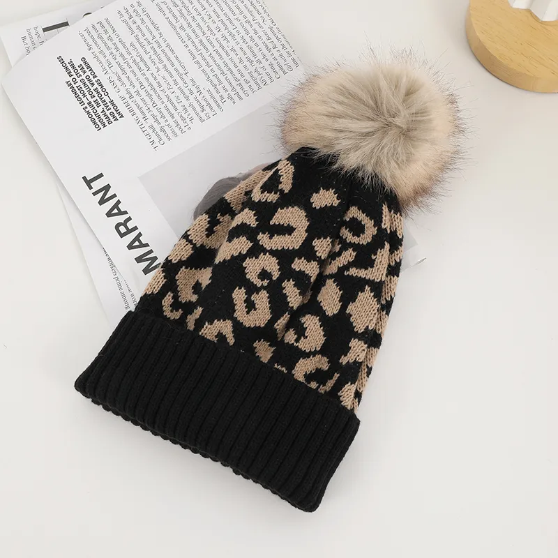 Unisex Casual Preppy Style Streetwear Leopard Eaveless Wool Cap display picture 2