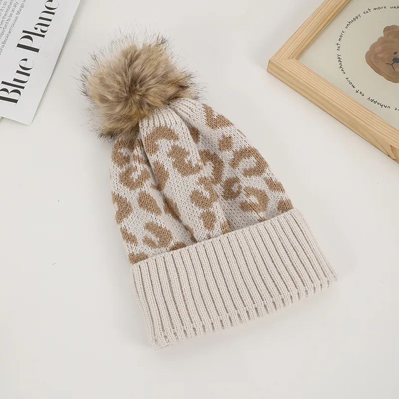 Unisex Casual Preppy Style Streetwear Leopard Eaveless Wool Cap display picture 8