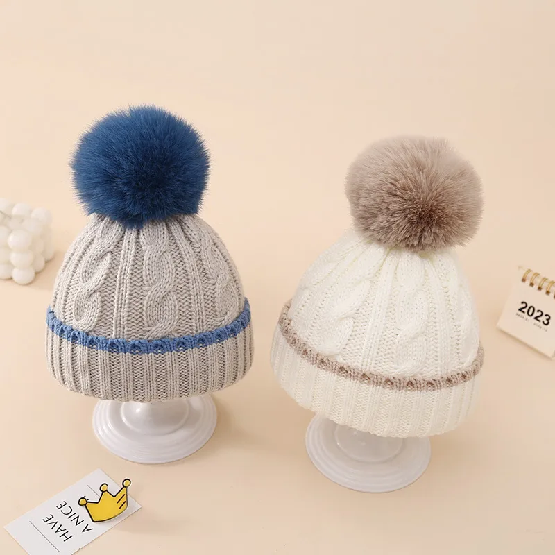 Winter Baby Hat Casual Versatile Baby Boys' Color Matching Knitted Hat Outdoor Cold-proof Wool Hat display picture 4