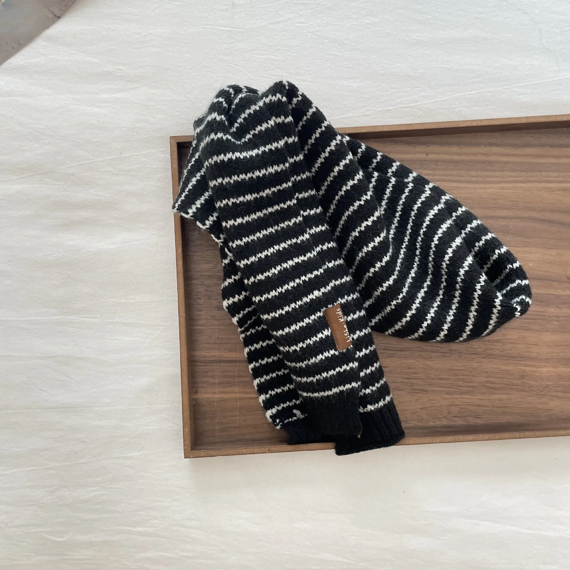 Han Fan Boys' Scarf Cool Trendy Handsome Striped Jacquard Knitted Scarf Children's Scarf display picture 1