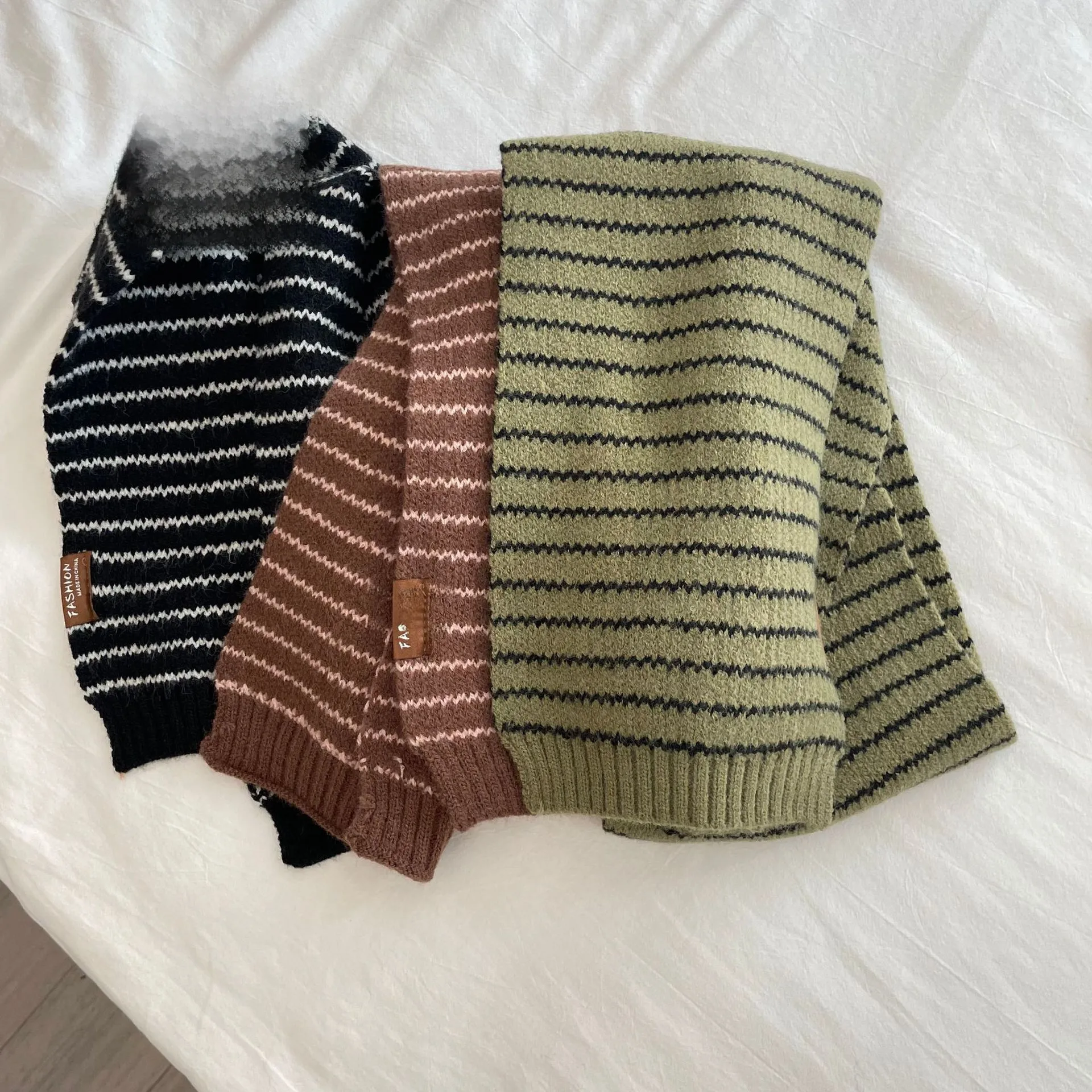 Han Fan Boys' Scarf Cool Trendy Handsome Striped Jacquard Knitted Scarf Children's Scarf display picture 4