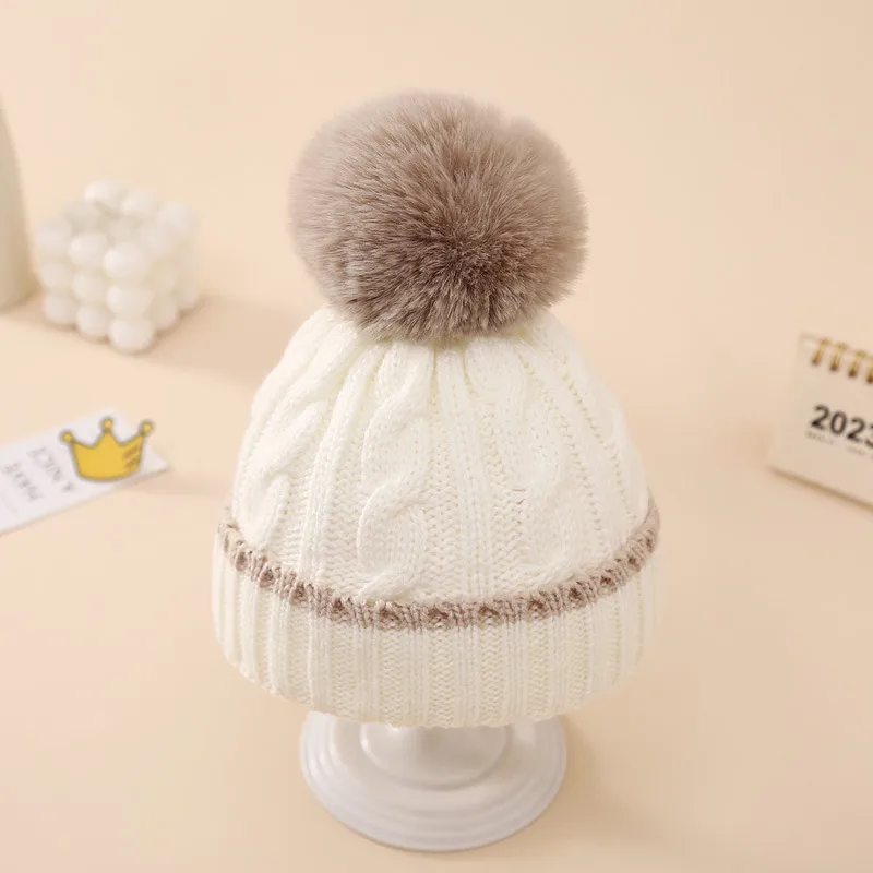 Winter Baby Hat Casual Versatile Baby Boys' Color Matching Knitted Hat Outdoor Cold-proof Wool Hat display picture 8