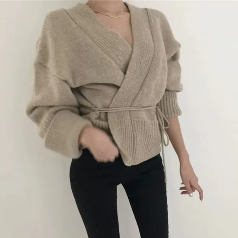 Women's Cardigan Sweater Long Sleeve Sweaters & Cardigans Casual Simple Style Solid Color display picture 2