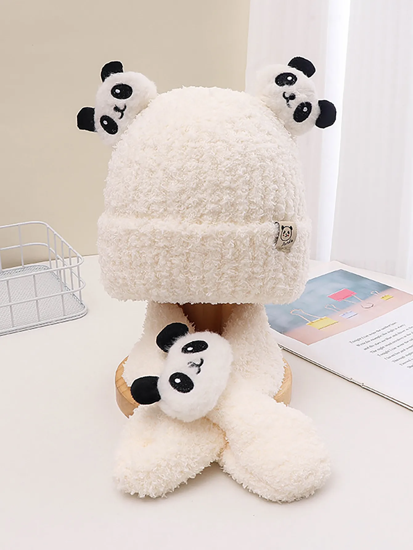 Children Unisex Cute Panda Wool Cap display picture 1