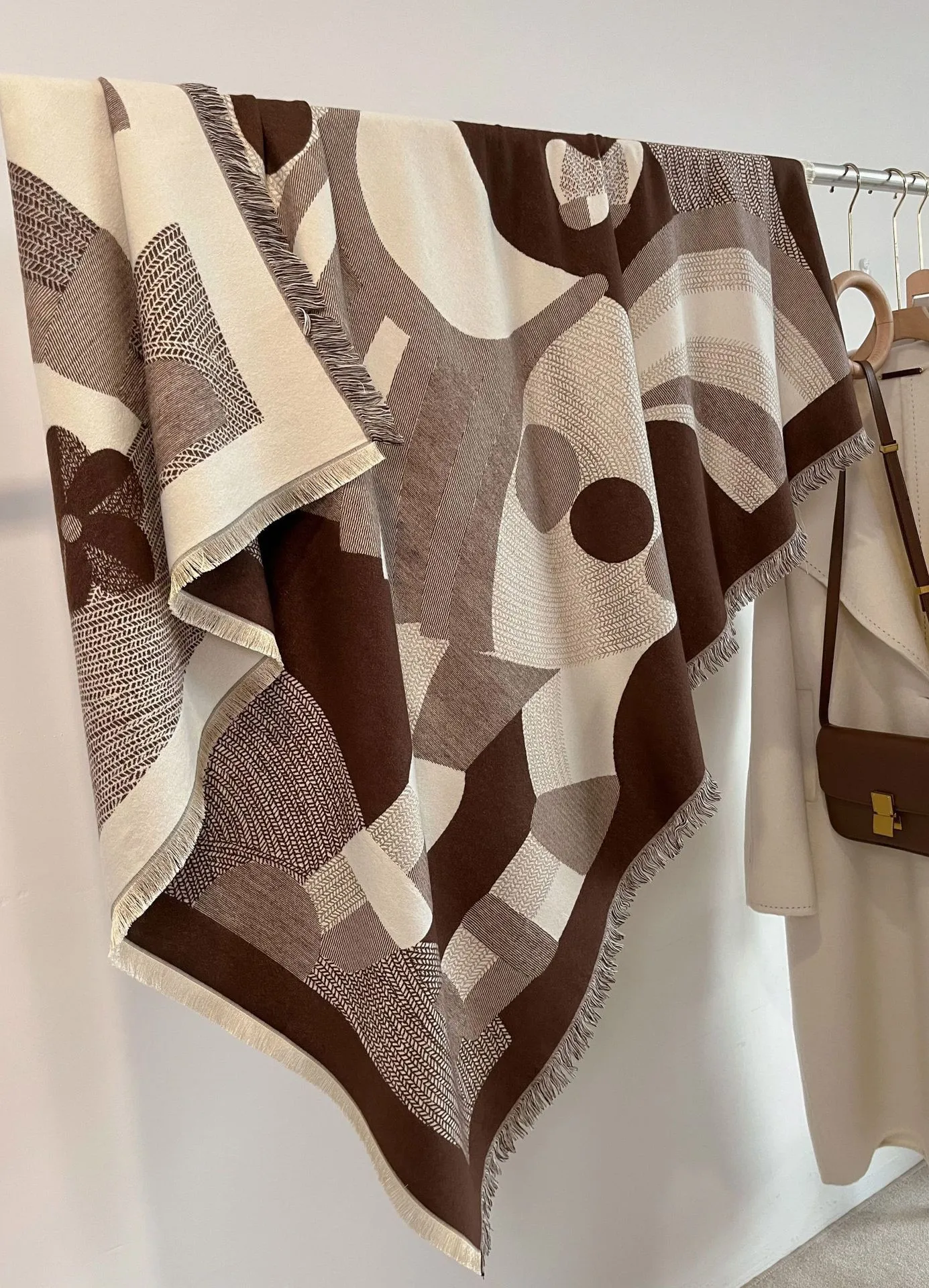 Women's IG Style Classic Style Printing Color Block Imitation Cashmere Polyester Scarf display picture 6