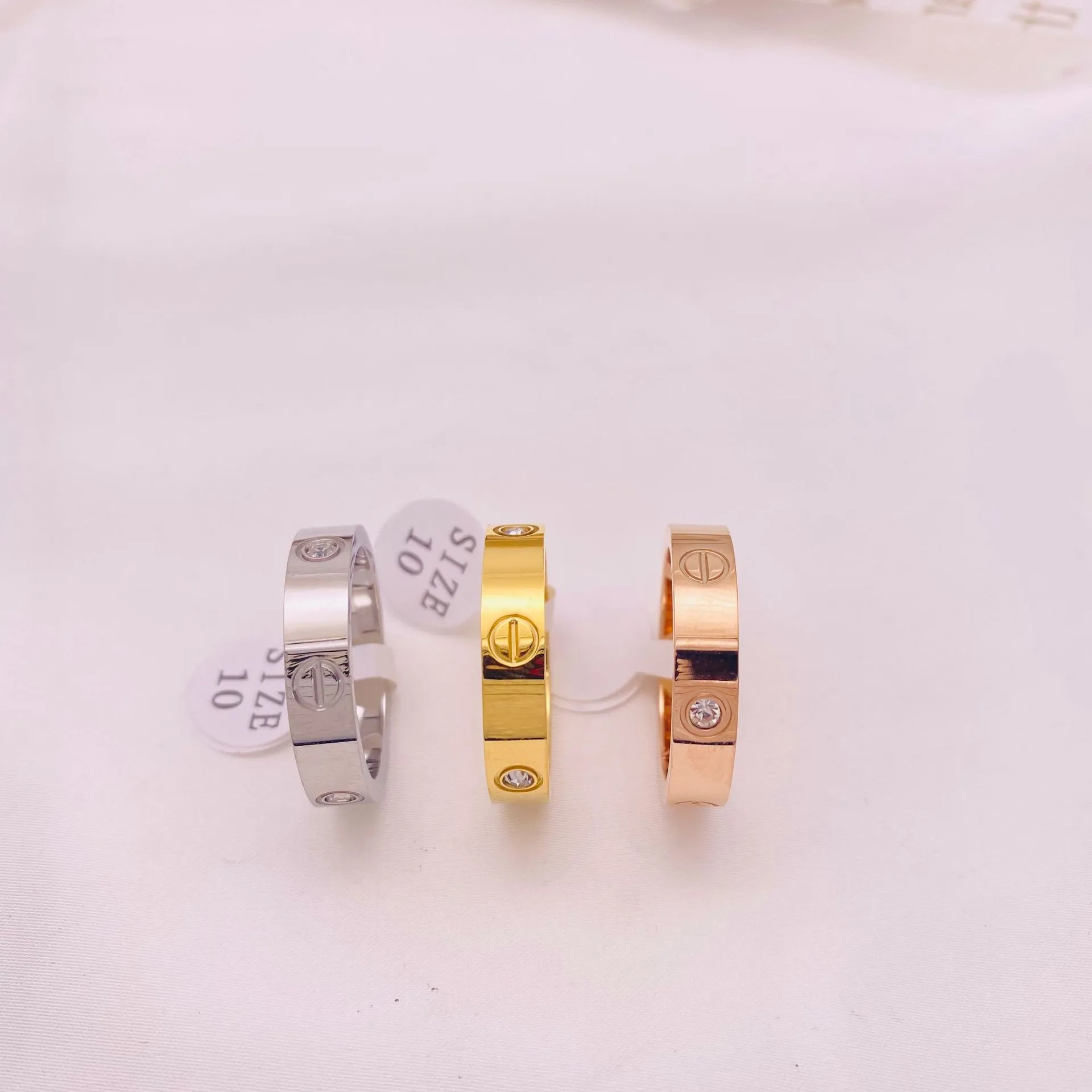 Card Home  5mm Full Nail One Word Six Diamond Diamond Titanium Steel Non-fading Men's And Women's Fashion Stainless Steel Ring display picture 3