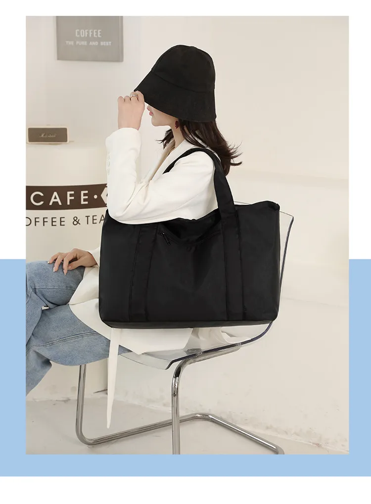 New Nylon Cloth Men's And Women's Portable Large Capacity Backpack Travel Bag Shoulder Portable Newspaper Luggage Bag Storage Bag display picture 5