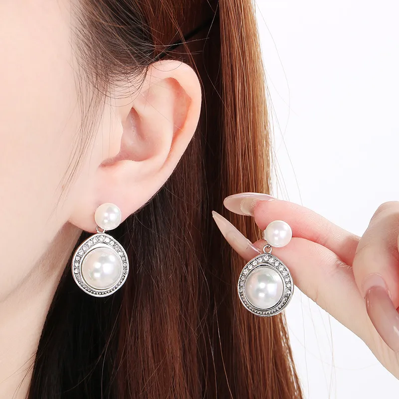 1 Pair Vintage Style Simple Style Geometric 304 Stainless Steel 18K Gold Plated Drop Earrings display picture 5