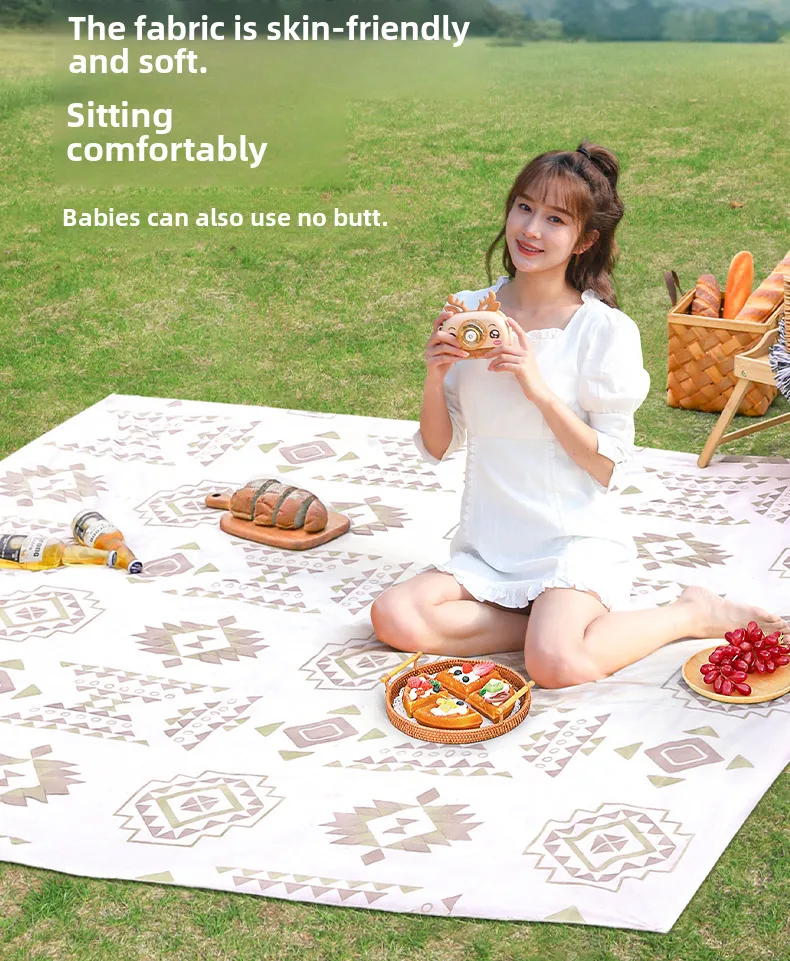 Disposable Picnic Mat Outdoor Moisture-proof Mat Single Double Waterproof Oil-proof Beach Mat Lawn Camping Tent Mat display picture 4