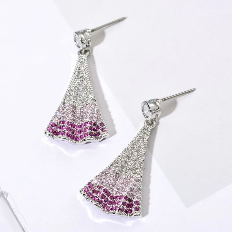 Classic Exquisite Fashionable Badminton Stud Earrings Women's Inlaid Colorful Zircon Elegant Exaggerated Long Earrings Niche Design Light Luxury Personalized Earrings display picture 4