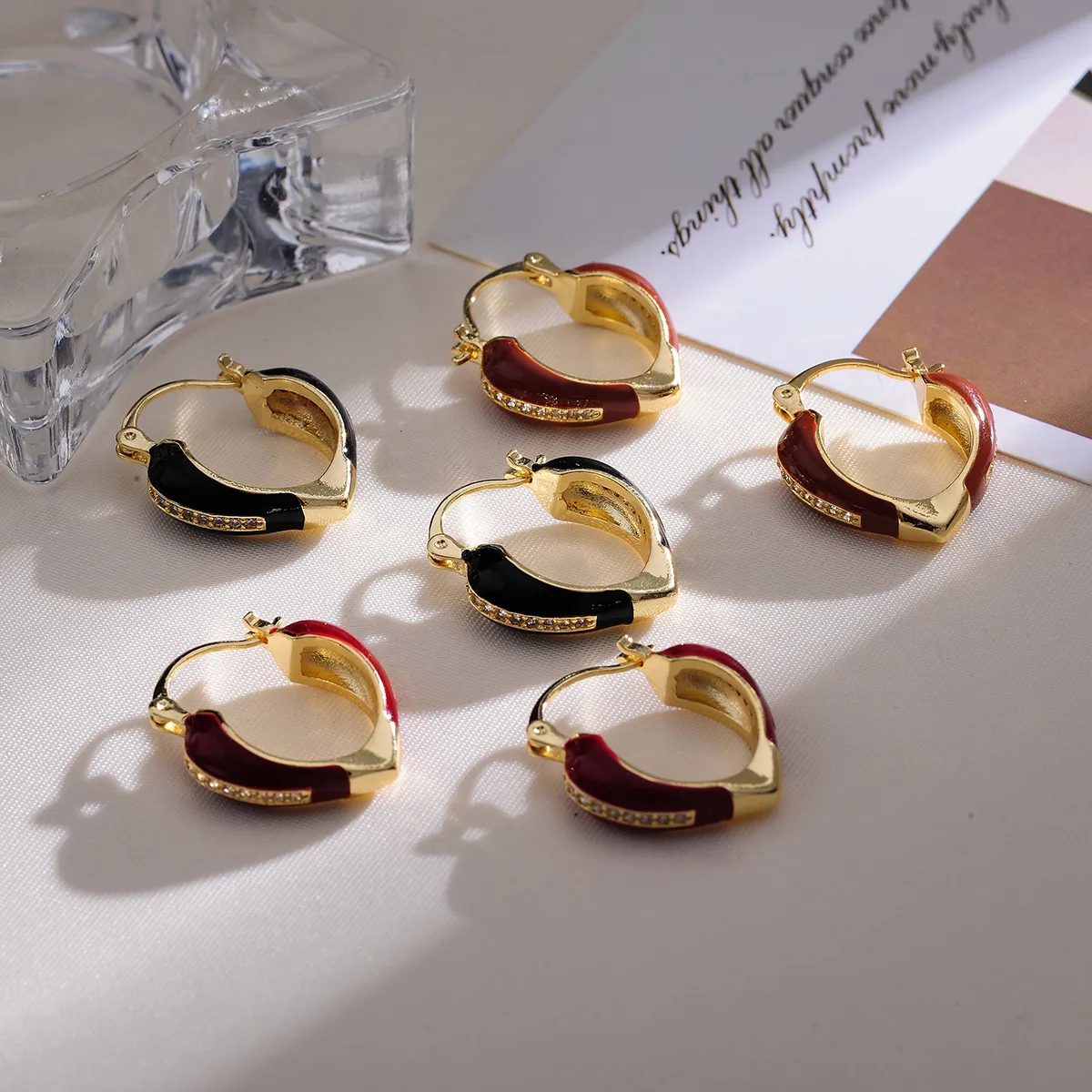 French Style Retro Elegant Fashion Dripping Ear Clip Women's Niche Design Simple Autumn And Winter Versatile High-Grade Earrings display picture 6