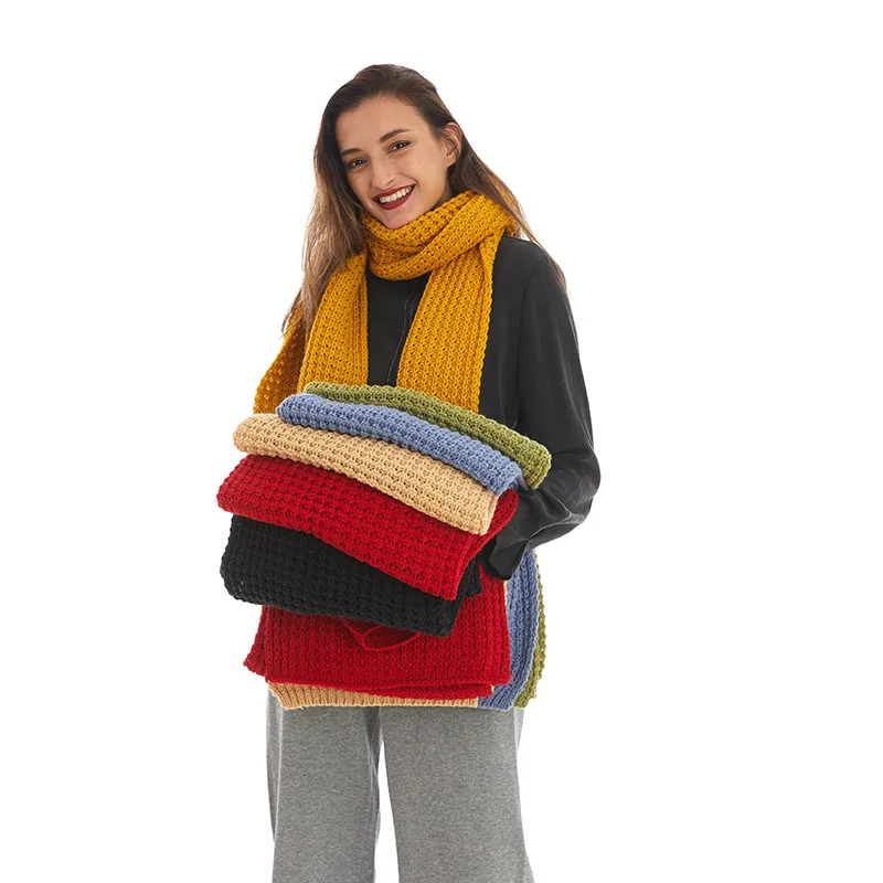 Hot Sale New  High-end Sense Women's  Solid Color Scarf Autumn And Winter  Knitted Scarf display picture 1