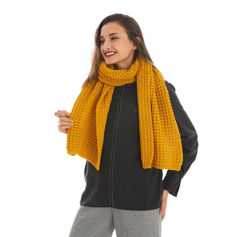 Hot Sale New  High-end Sense Women's  Solid Color Scarf Autumn And Winter  Knitted Scarf display picture 10