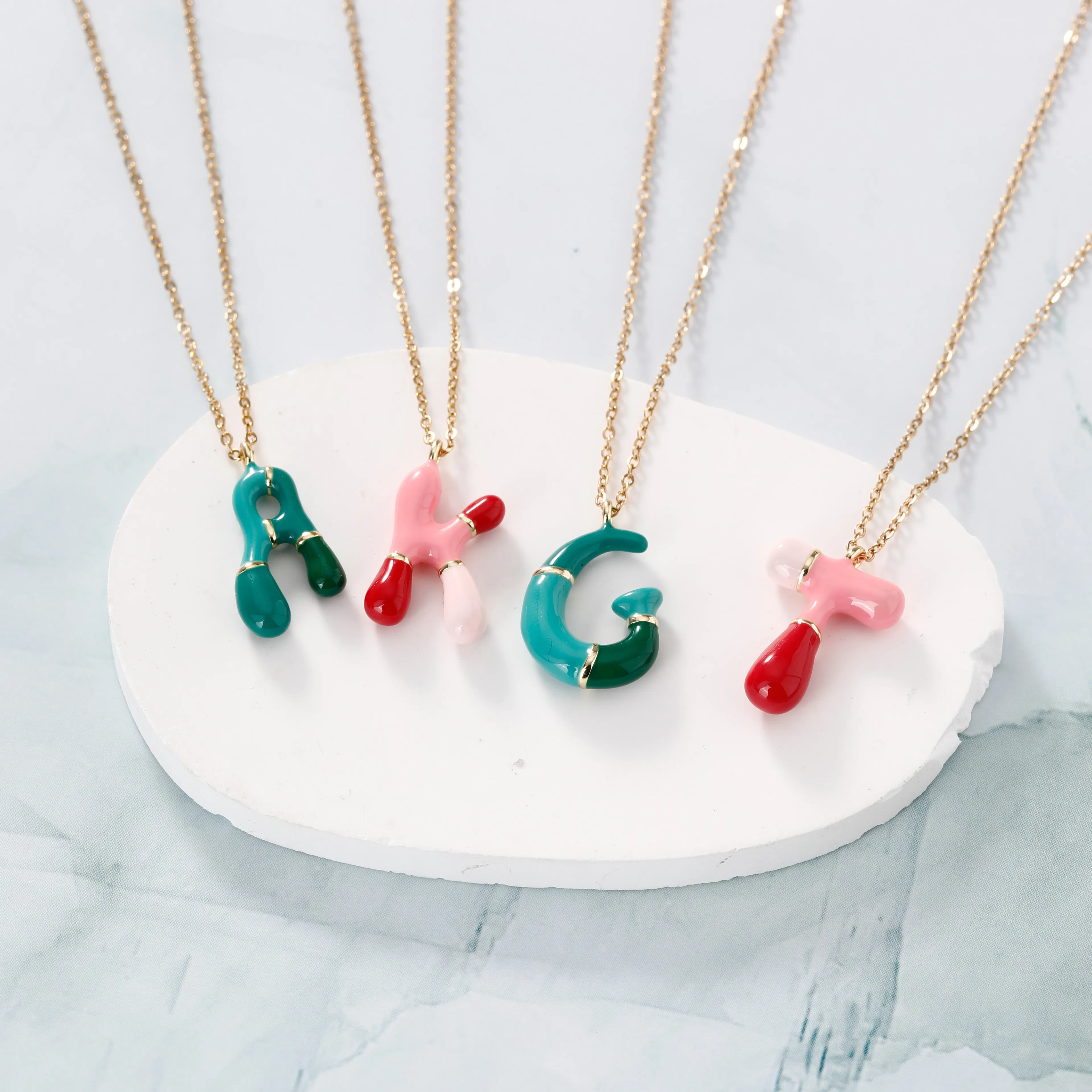 Casual Elegant Cute Letter 304 Stainless Steel Copper Enamel Plating K Gold Plated Women's Pendant Necklace display picture 3