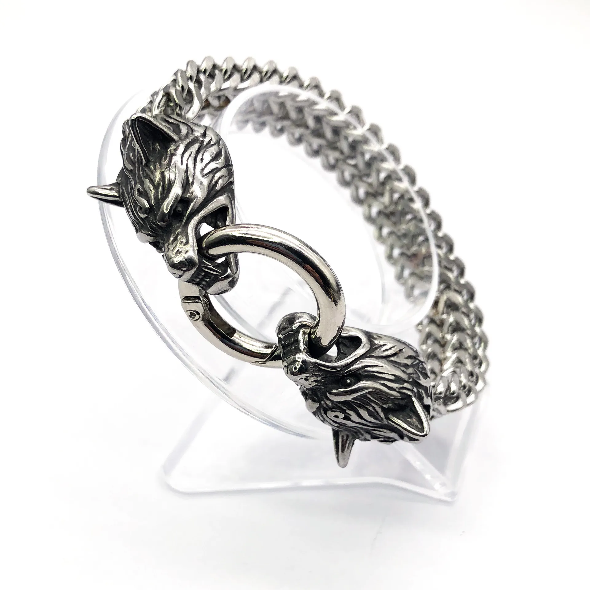 Stainless Steel Men's Bracelet Titanium Steel Hip-hop Bracelet Nordic Domineering Wolf Head Viking Chain display picture 7