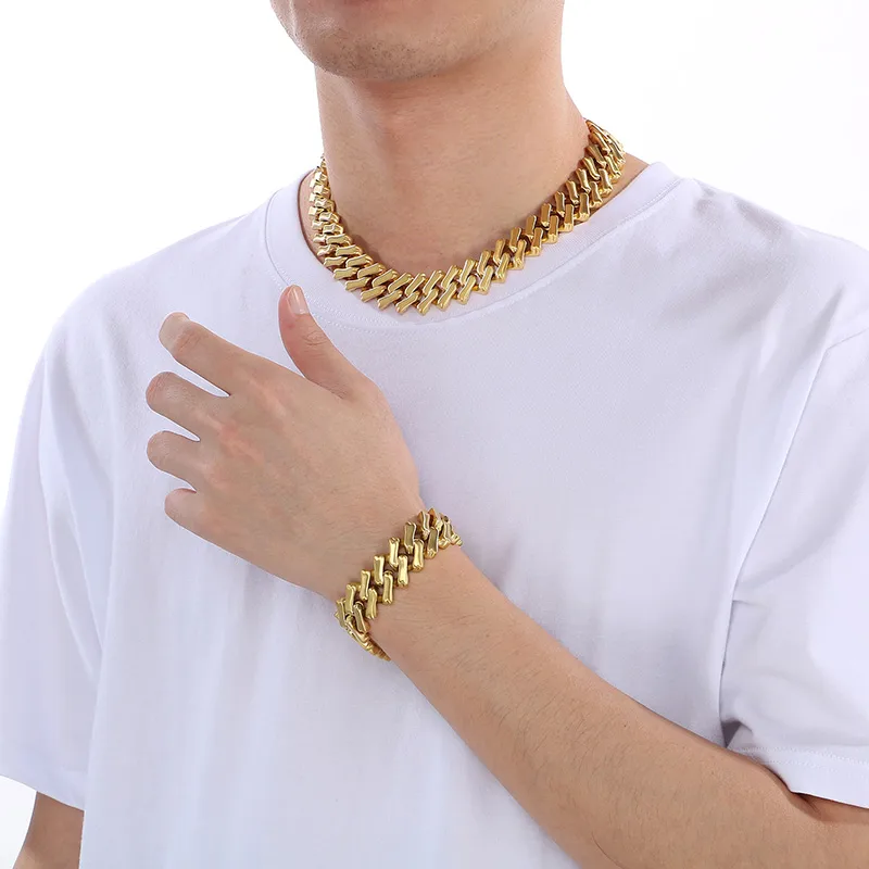 European And American Elegant Hip Hop Stainless Steel 20mm Diamond Cuban Link Chain Necklace Unisex display picture 6