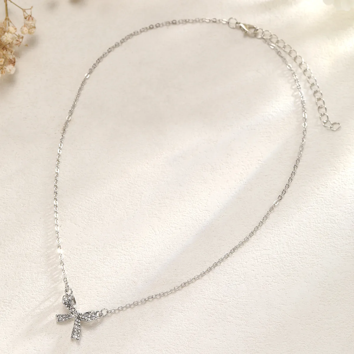 Simple Style Bow Knot Alloy Cable Chain Pendant Necklaces Wholesale display picture 7