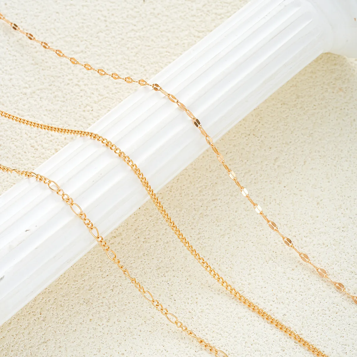 Simple Style Solid Color Alloy Women's Chain Belts display picture 4