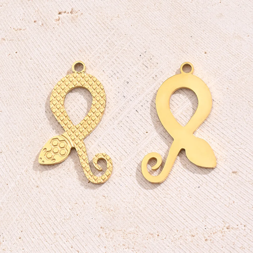 Best Seller In Europe And America DIY Ornament Accessories Vacuum Plating Colorful Oil Necklace Snake-Shaped Swan Elephant Footprints Pendant In Furnace display picture 2