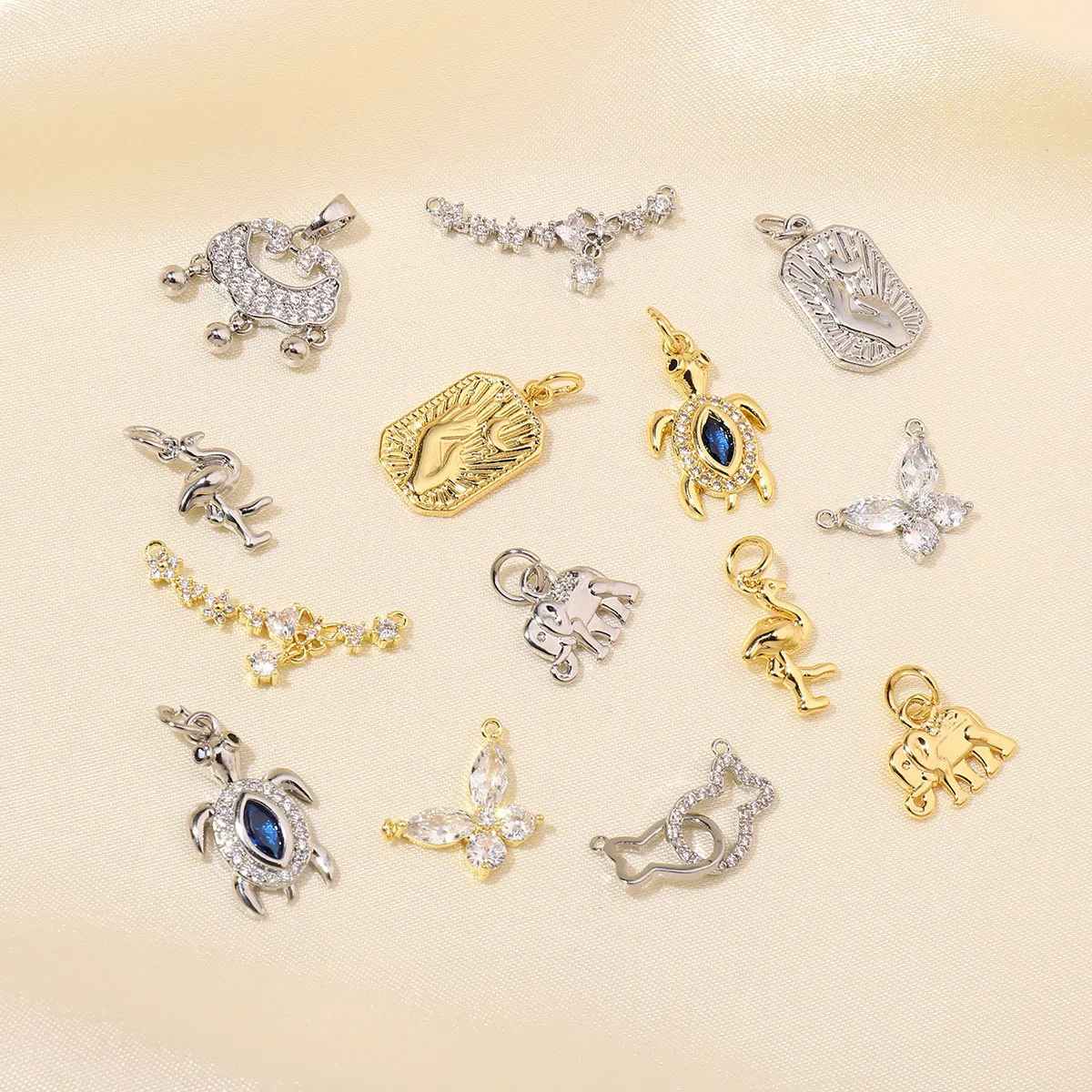 5 PCS/Package 13 * 14mm 13*25mm 19 * 8mm Copper Zircon Animal Pendant display picture 6