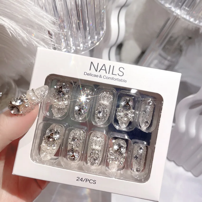 Wearing Nail Finished Nail Art 24 Pieces Boxed Fake Nails Wholesale Shining Gem Bride Nail Art Patch U36 display picture 2