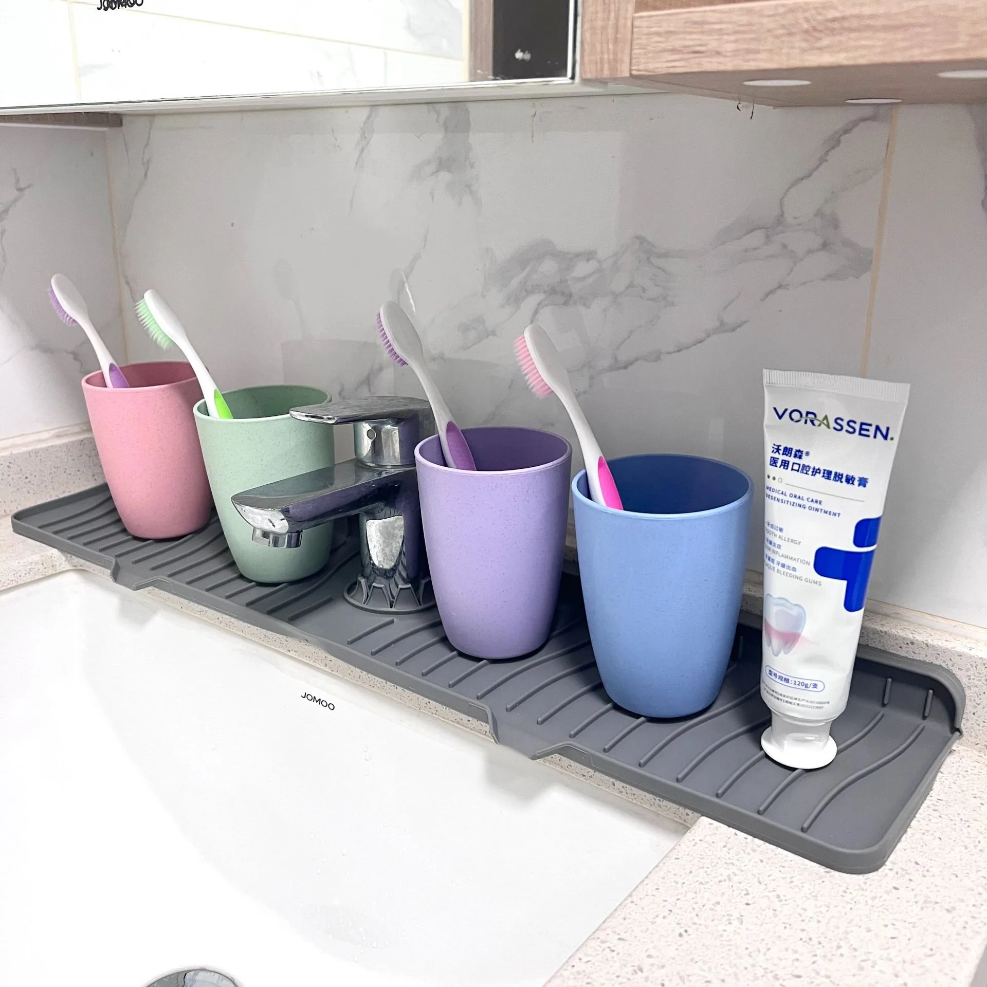 Direct Food Grade Silicone Draining Mat Kitchen Bathroom Faucet Splash-proof Sink Mat Long Foldable display picture 11