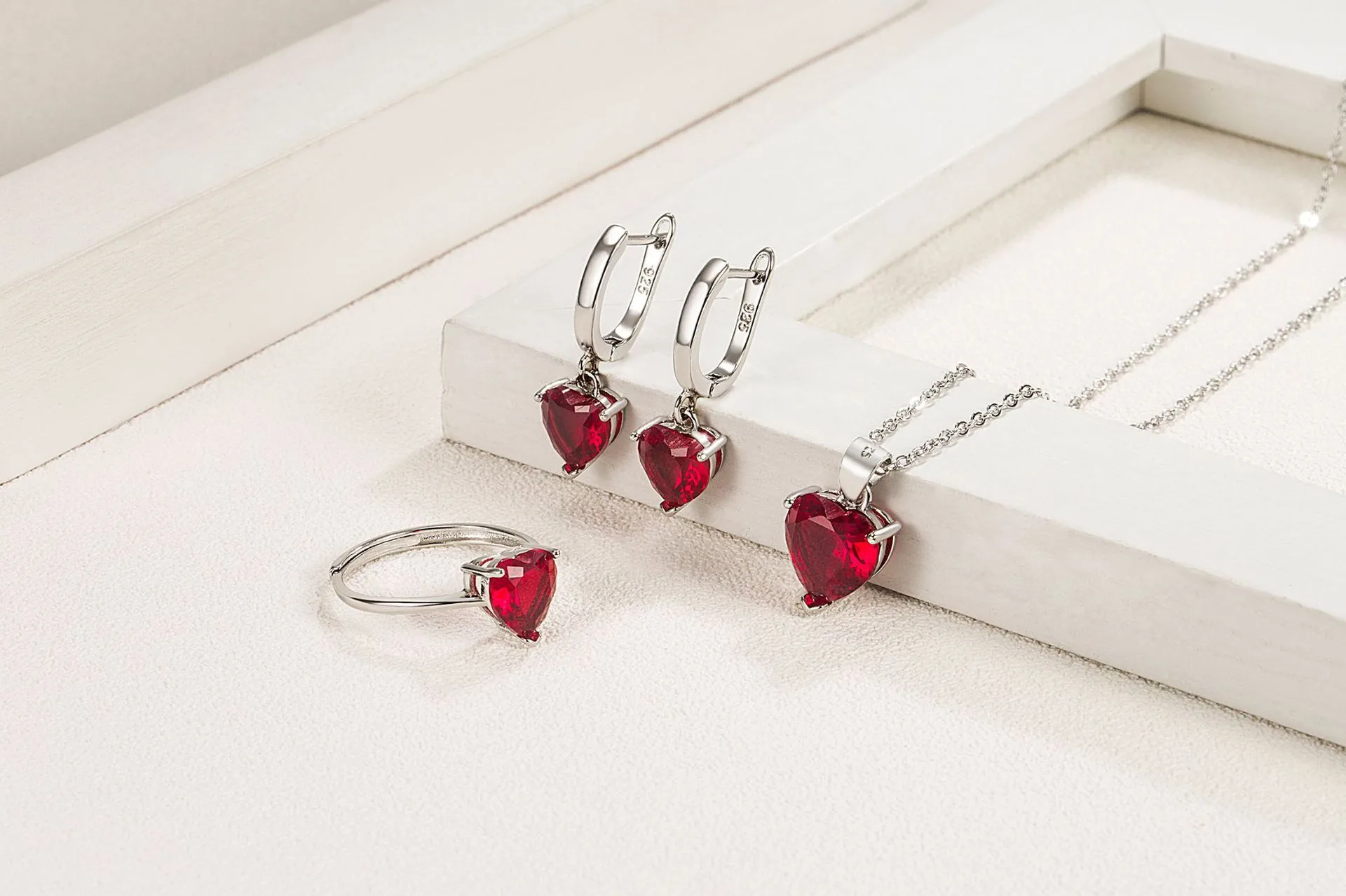 New Love Suit Earrings Female Personality Creative Zircon Heart-shaped Pendant Chain Three Pieces Suit display picture 3