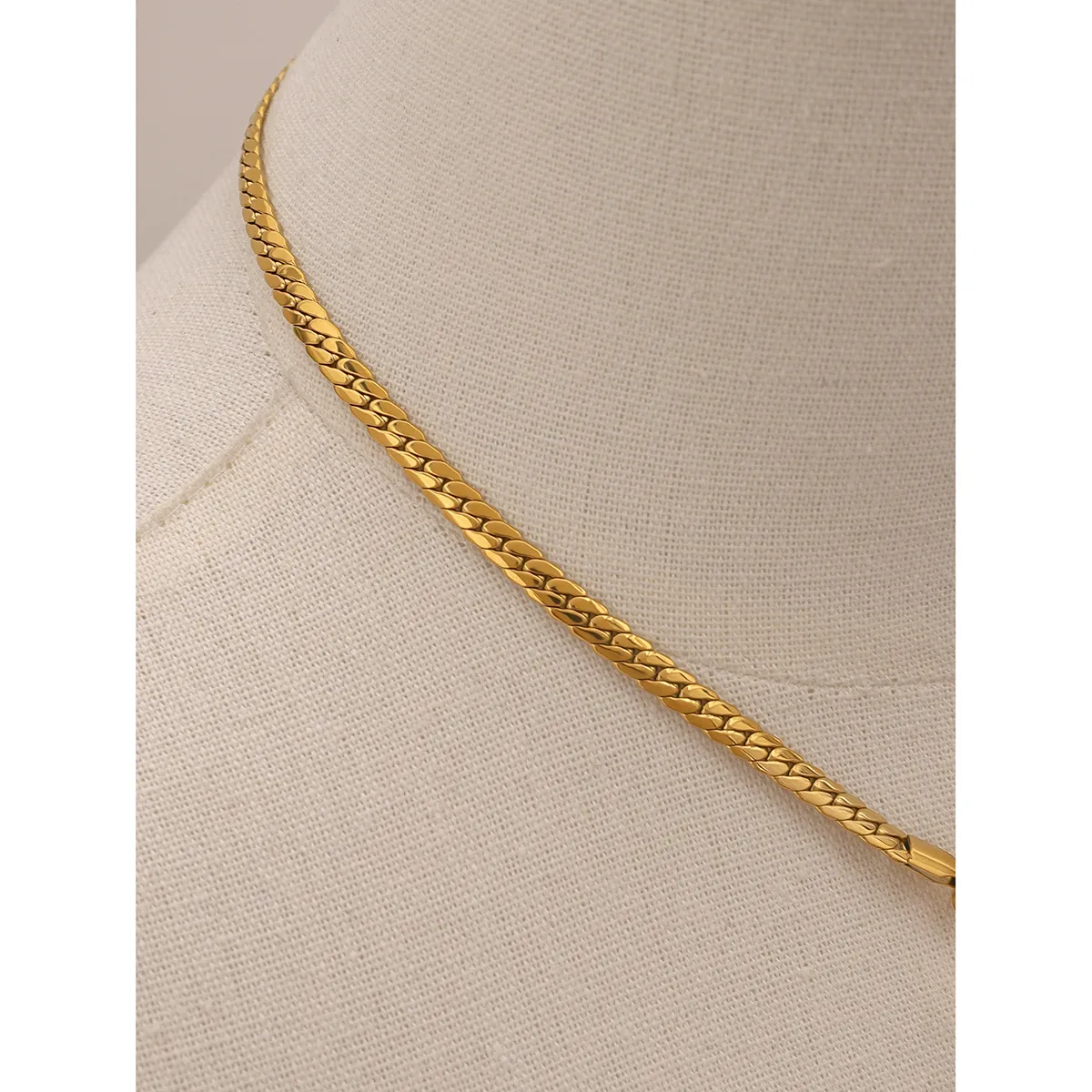 Wholesale Jewelry Simple Style Classic Style Letter Heart Shape 304 Stainless Steel Pendant Necklace display picture 9