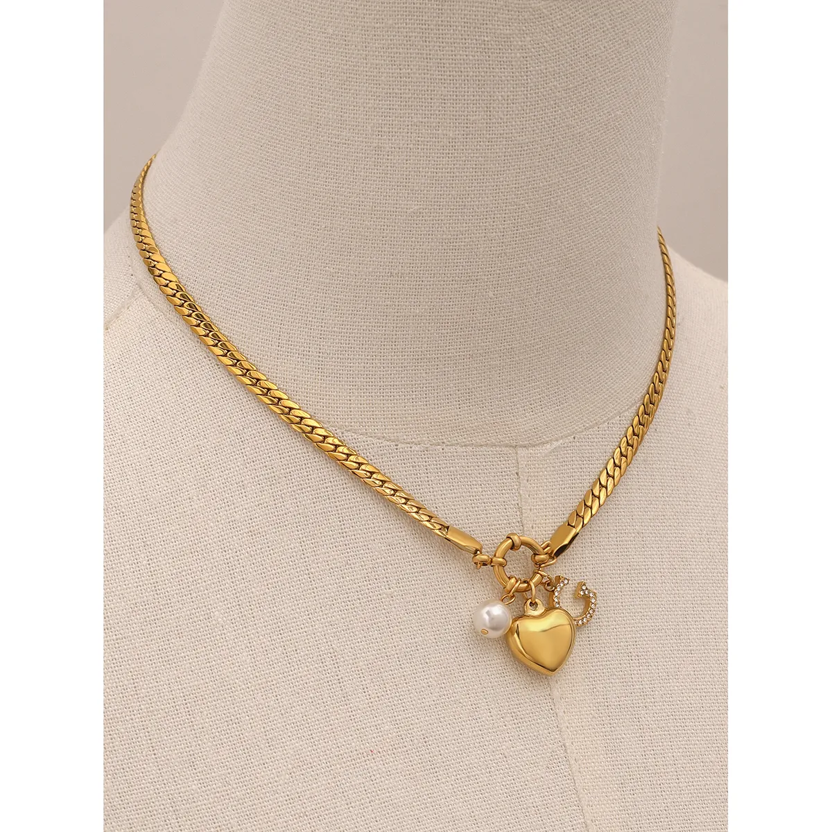 Wholesale Jewelry Simple Style Classic Style Letter Heart Shape 304 Stainless Steel Pendant Necklace display picture 14