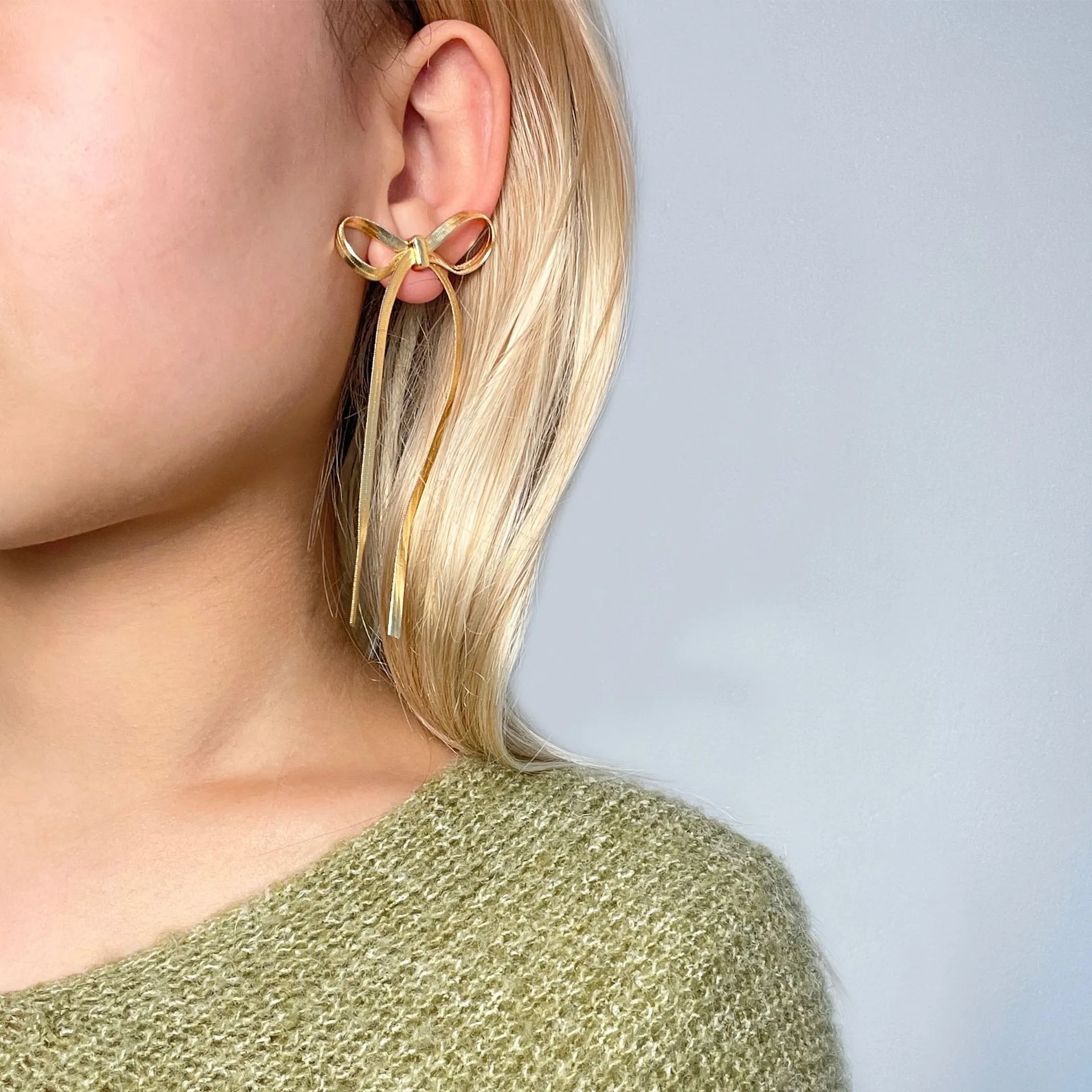 Women's Bow Earrings  Lightweight Anti-allergy Simple Butterfly Fashion Elegant Women's Long Tassel Chain Earrings display picture 4