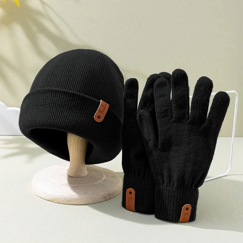 2 Pieces Men's And Women's  Leather Label Hat + Leather Label Gloves Y2g Wind Warm Breathable  (two-piece Set) display picture 3