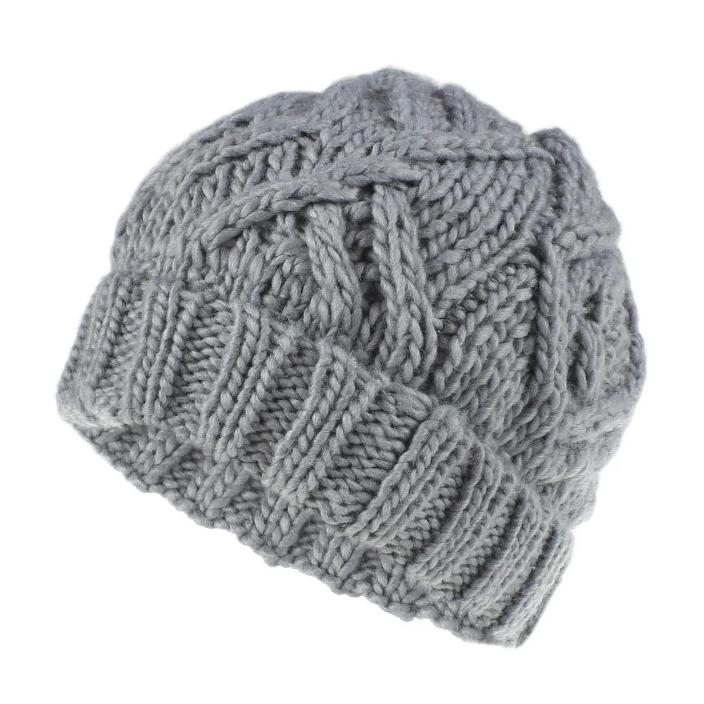 Explosions Diamond Square Soft Coarse Wool Knitted Hat Women's Hat Fashion Autumn And Winter Wool Hat display picture 13