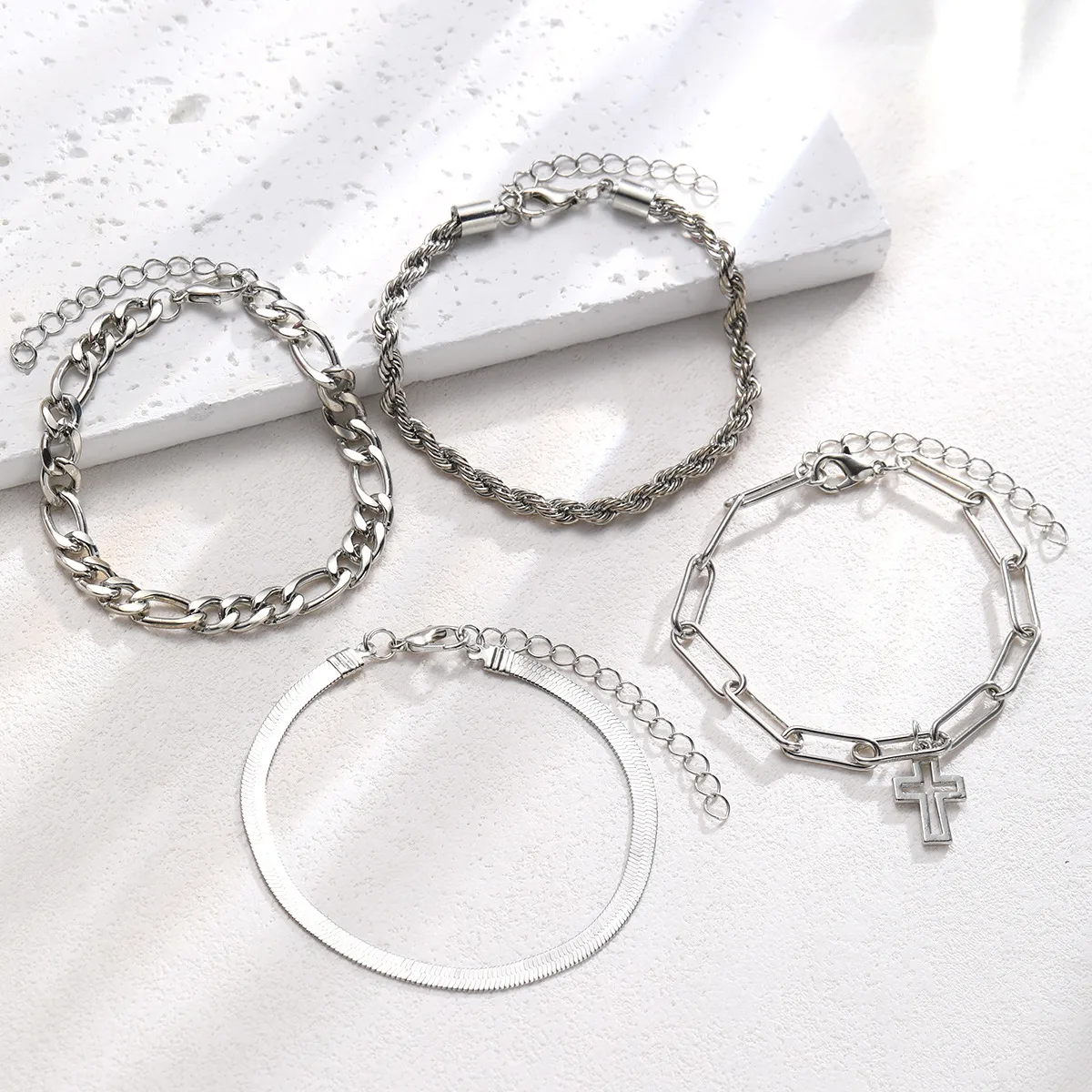 Basic Simple Style Cross Alloy Plating Unisex Bracelets display picture 3
