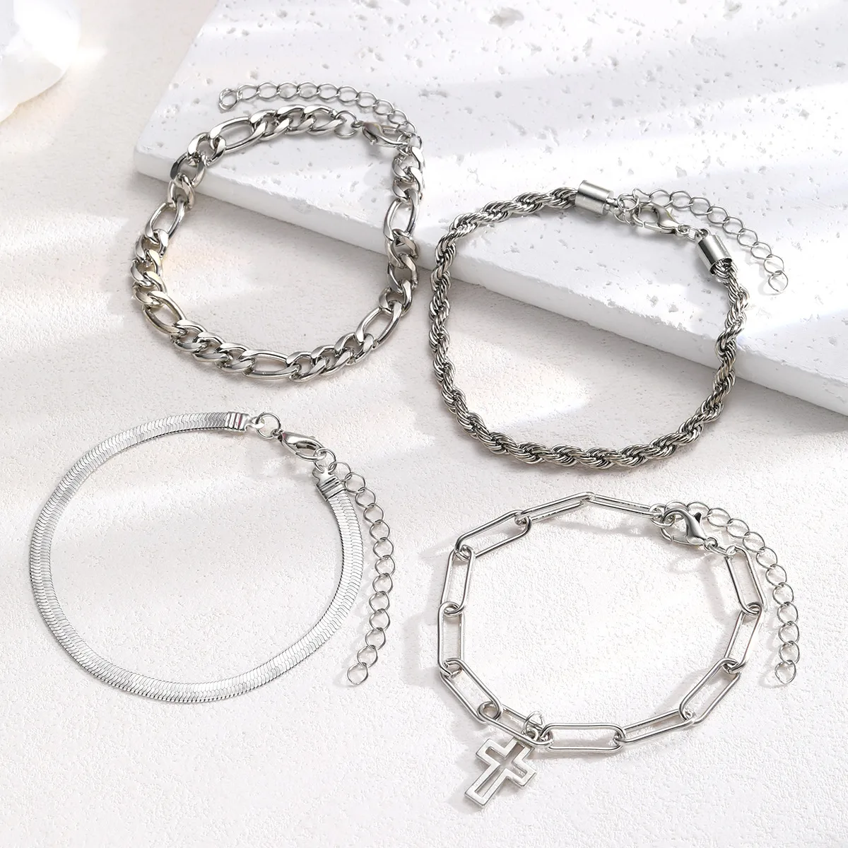 Basic Simple Style Cross Alloy Plating Unisex Bracelets display picture 2